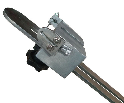 IEC0884-1 probador vertical del impacto del martillo del péndulo de la energía baja del higo 22-26 para la prueba de fuerza mecánica